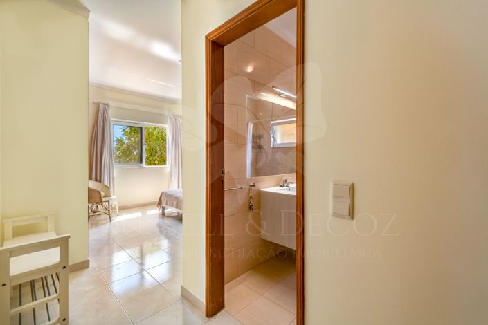 Image No.16-4 Bed Villa for sale