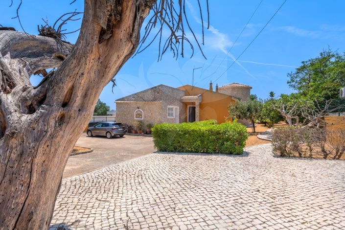 Image No.29-4 Bed Villa for sale