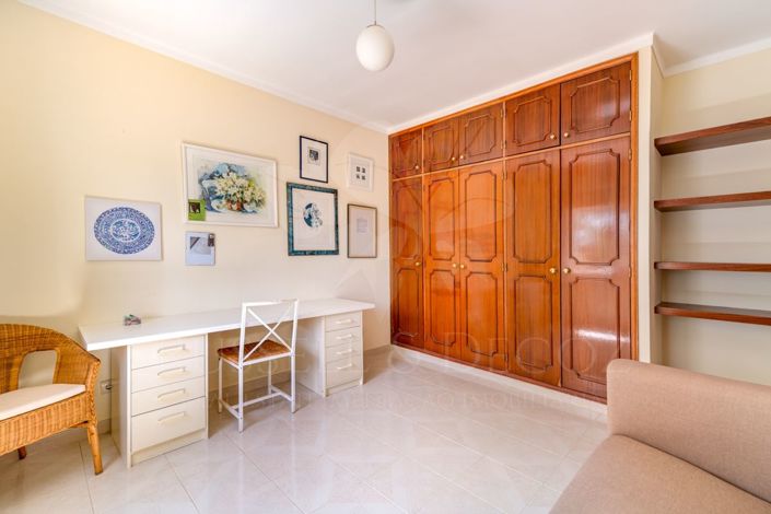 Image No.30-4 Bed Villa for sale