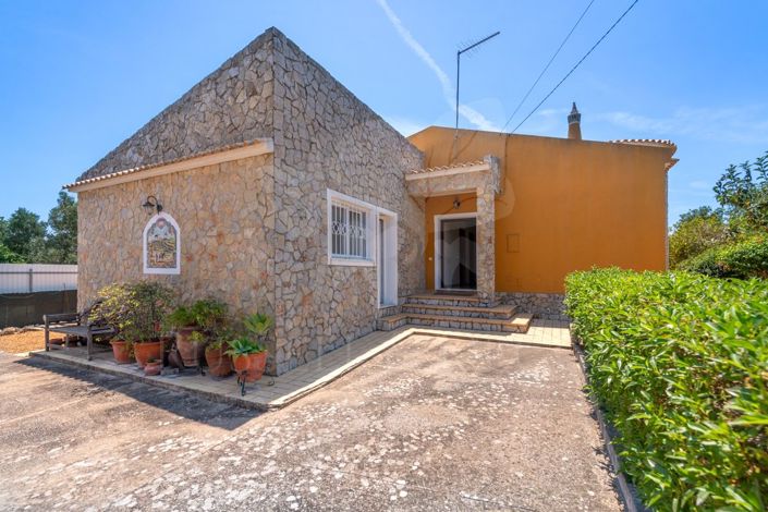 Image No.37-4 Bed Villa for sale