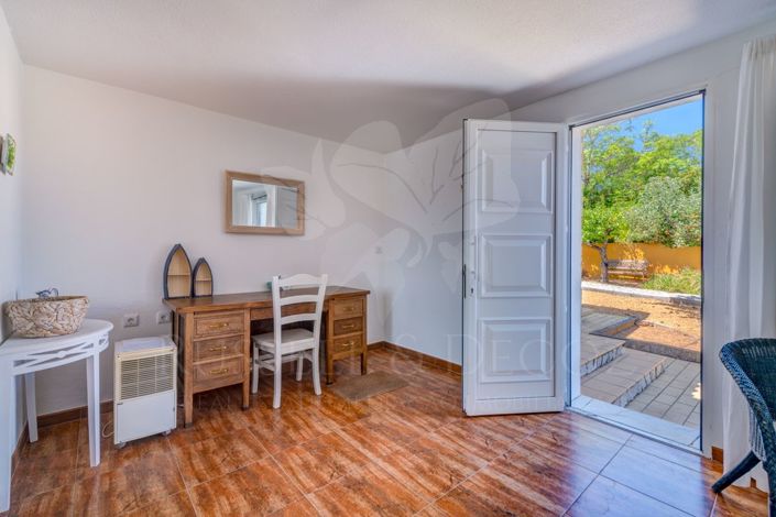 Image No.47-4 Bed Villa for sale