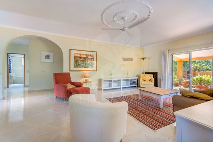 Image No.6-4 Bed Villa for sale