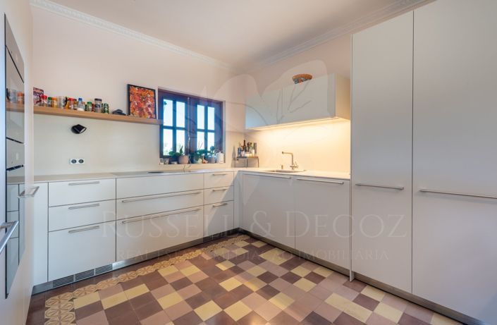 Image No.12-4 Bed Villa for sale