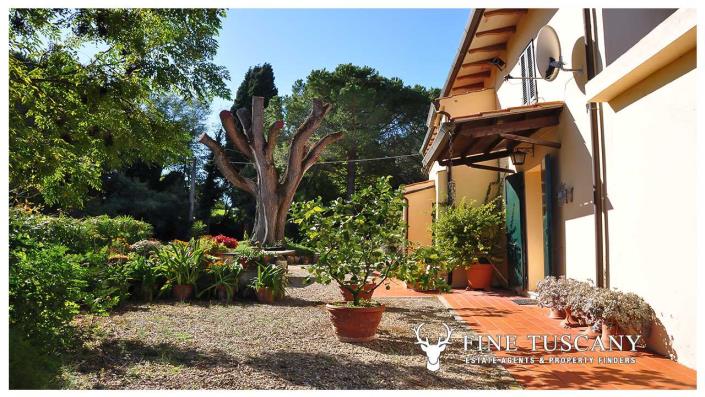 Image No.20-Maison de campagne de 6 chambres à vendre à Crespina