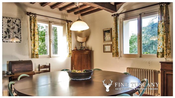 Image No.6-Maison de campagne de 6 chambres à vendre à Crespina