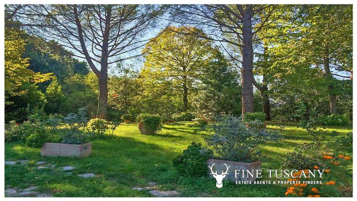 Image No.21-Maison de campagne de 6 chambres à vendre à Crespina