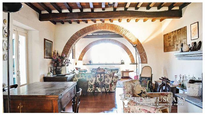 Image No.3-Maison de campagne de 6 chambres à vendre à Crespina