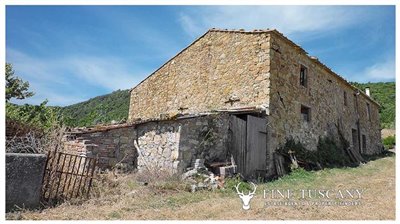 Maison de campagne à vendre à Pomarance