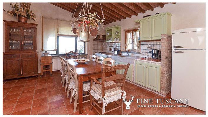 Image No.16-Propriété de 9 chambres à vendre à Toscane