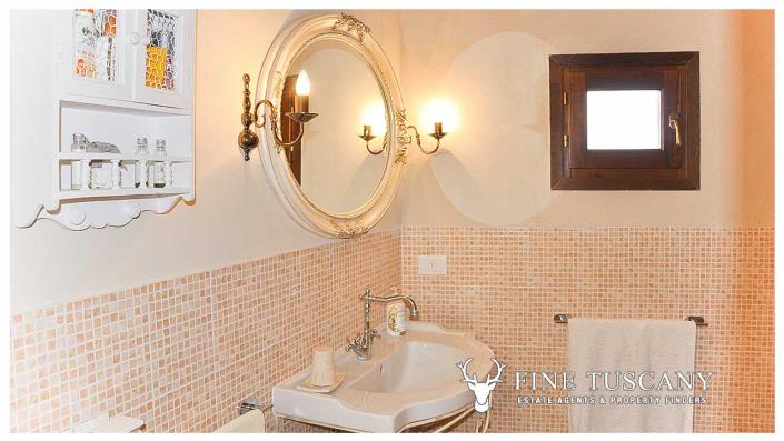 Image No.17-Appartement de 2 chambres à vendre à Lajatico