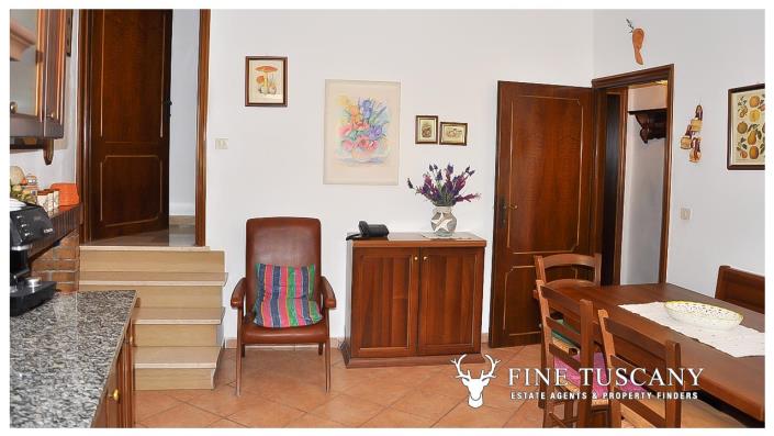 Image No.11-Maison de 3 chambres à vendre à Lajatico