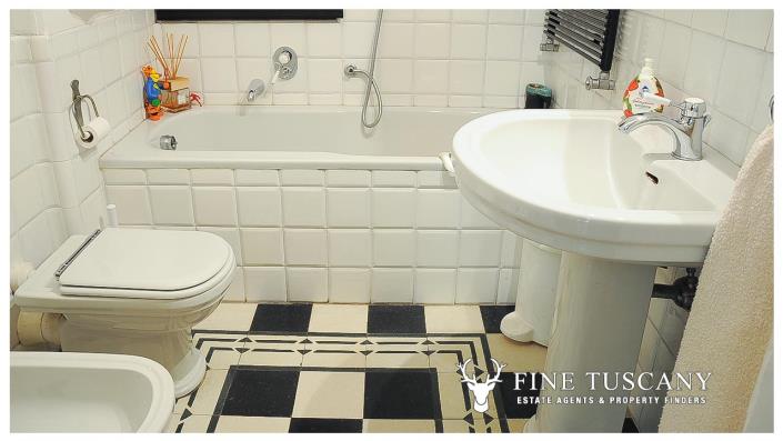 Image No.15-Appartement de 3 chambres à vendre à Carrara