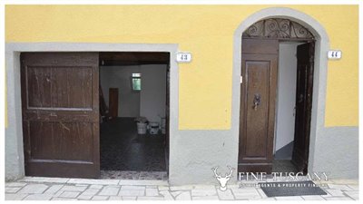 House-for-sale-in-Chiusdino-Siena-Tuscany-6