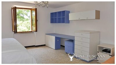 House-for-sale-in-Chiusdino-Siena-Tuscany-35