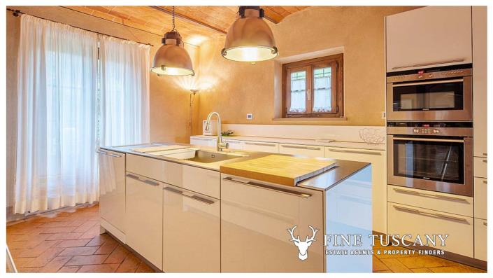 Image No.10-4 Bed House/Villa for sale