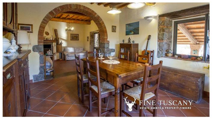 Image No.6-5 Bed Country House for sale