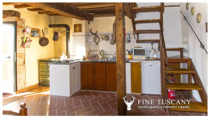 Image No.9-5 Bed Country House for sale