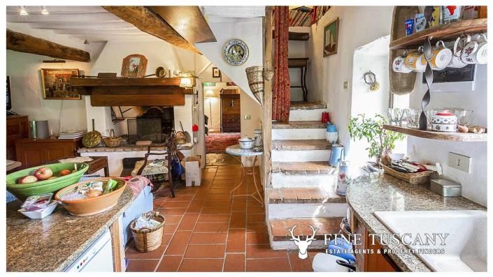 Image No.19-Maison de campagne de 4 chambres à vendre à Volterra