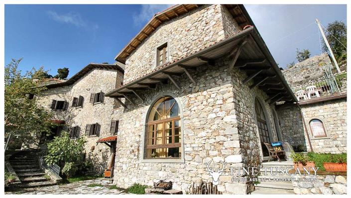 Image No.18-Maison de campagne de 10 chambres à vendre à Molazzana