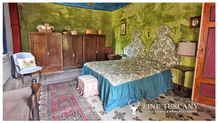 Image No.17-10 Bed House/Villa for sale