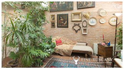 Architectural-Villa-for-sale-in-Pisa-Tuscany-Italy---Gae-Aulenti---2