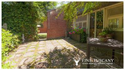 Architectural-Villa-for-sale-in-Pisa-Tuscany-Italy---Gae-Aulenti---56