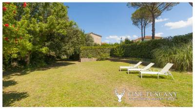 Architectural-Villa-for-sale-in-Pisa-Tuscany-Italy---Gae-Aulenti---60