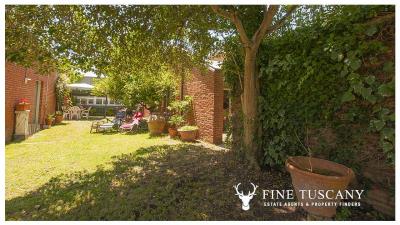 Architectural-Villa-for-sale-in-Pisa-Tuscany-Italy---Gae-Aulenti---69
