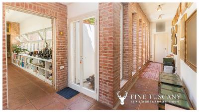 Architectural-Villa-for-sale-in-Pisa-Tuscany-Italy---Gae-Aulenti---71