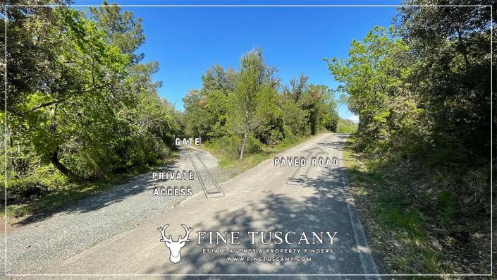 Image No.2-4 Bed Farmhouse for sale