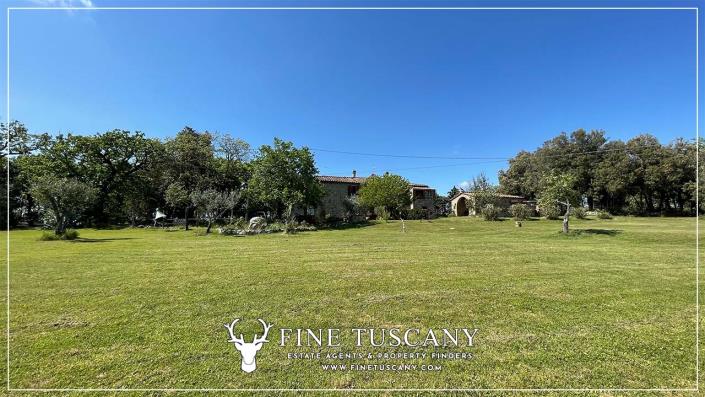 Image No.4-4 Bed Farmhouse for sale