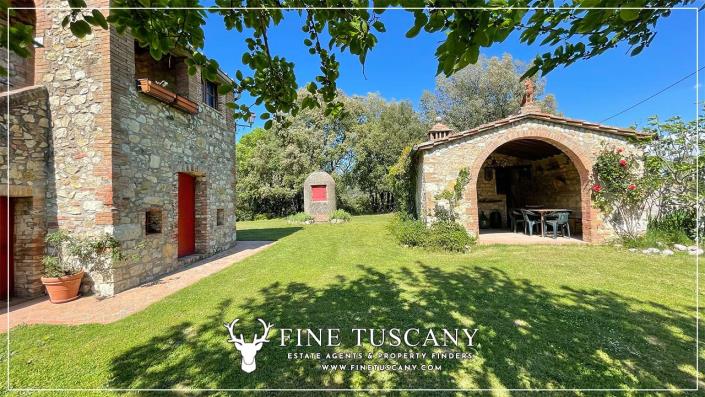 Image No.8-4 Bed Farmhouse for sale