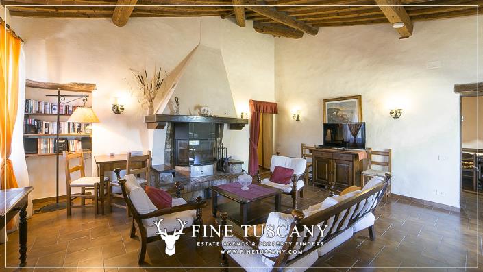 Image No.50-4 Bed Farmhouse for sale