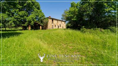 Property-to-restore-with-land-for-sale-in-Florence-Tuscany-Italy-14