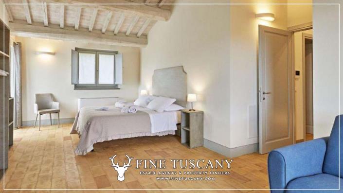 Image No.18-6 Bed Country House for sale