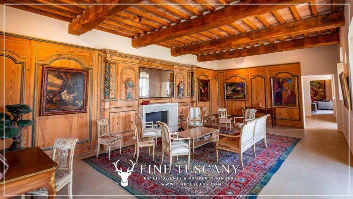 Image No.24-5 Bed Farmhouse for sale