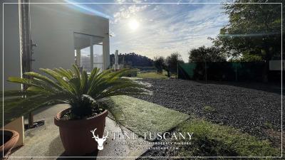 Semi-Detached-Villa-for-sale-in-Castiglione-Della-Pescaia-Grosseto-Tuscany-Italy-3