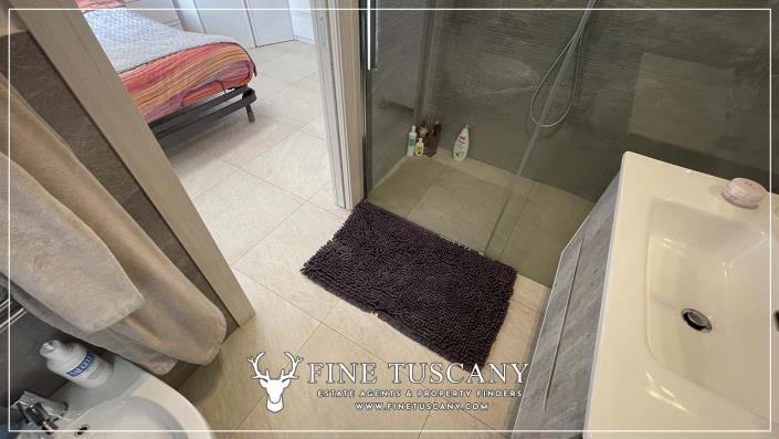 Image No.16-4 Bed Villa for sale