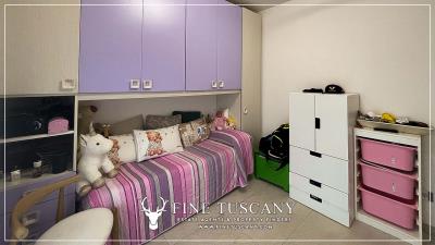 Semi-Detached-Villa-for-sale-in-Castiglione-Della-Pescaia-Grosseto-Tuscany-Italy-22