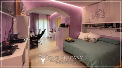 Semi-Detached-Villa-for-sale-in-Castiglione-Della-Pescaia-Grosseto-Tuscany-Italy-23