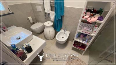 Semi-Detached-Villa-for-sale-in-Castiglione-Della-Pescaia-Grosseto-Tuscany-Italy-26