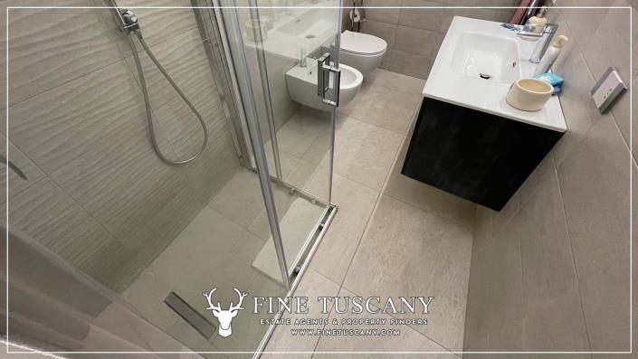 Image No.34-4 Bed Villa for sale