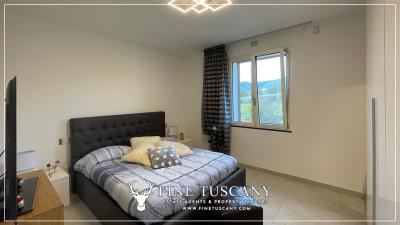 Semi-Detached-Villa-for-sale-in-Castiglione-Della-Pescaia-Grosseto-Tuscany-Italy-36