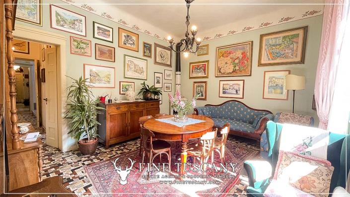 Image No.17-Maison / Villa de 7 chambres à vendre à Bagni di Lucca