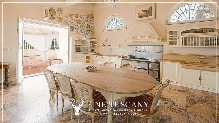 Image No.8-Villa de 8 chambres à vendre à Signa