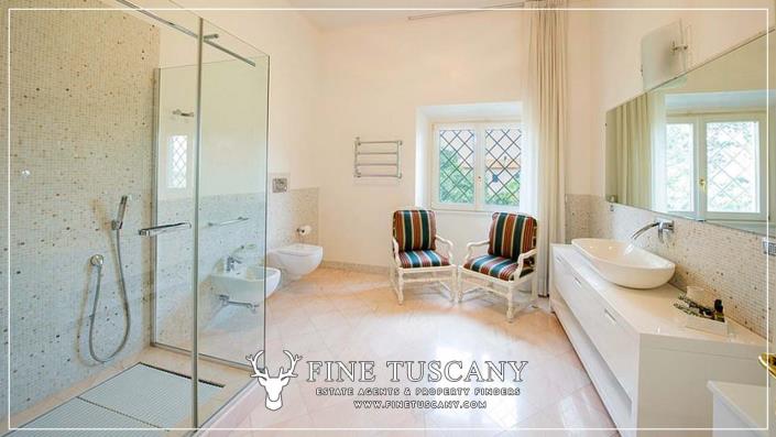 Image No.16-Villa de 8 chambres à vendre à Signa