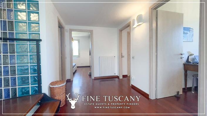 Image No.27-3 Bed Semi-Detached for sale