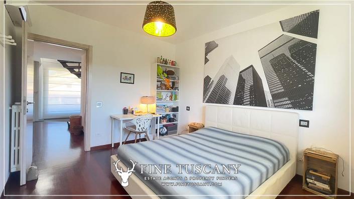 Image No.43-3 Bed Semi-Detached for sale