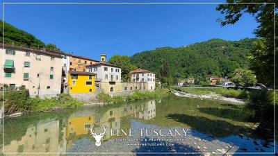 Property-for-sale-in-Ponte-a-Serraglio--Bagni-di-Lucca--Lucca--Tuscany-Italy-7