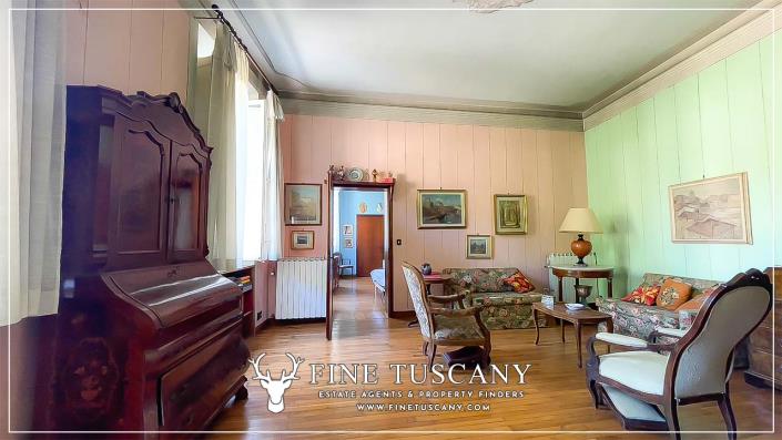 Image No.17-7 Bed House for sale